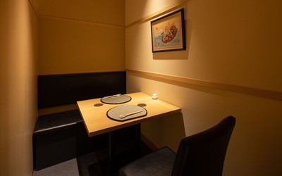 渋谷 天婦羅 ふじもと/フジモトの店内4